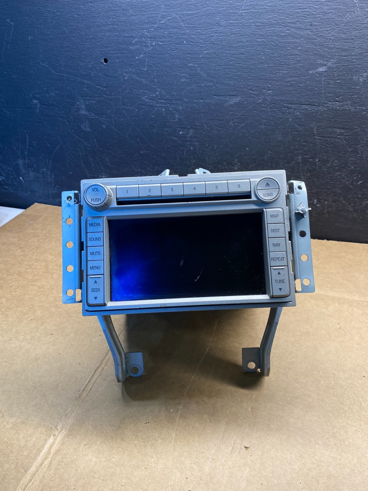 2006 to 2010 Lincoln Zephyr Mkz Radio AM/FM CD Player Screen ad3656 DG0