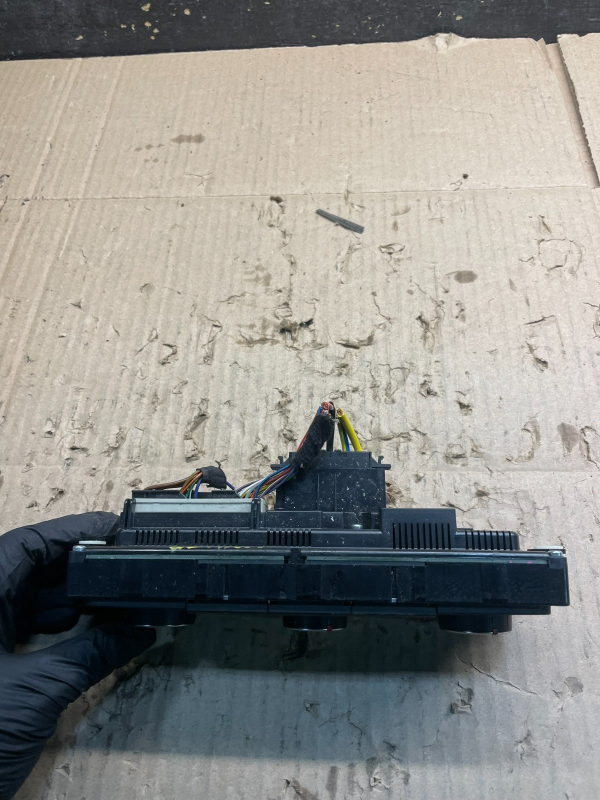 2013-2015 Volkswagen Tiguan Front Center Console Climate Control OEM X8295 DG4