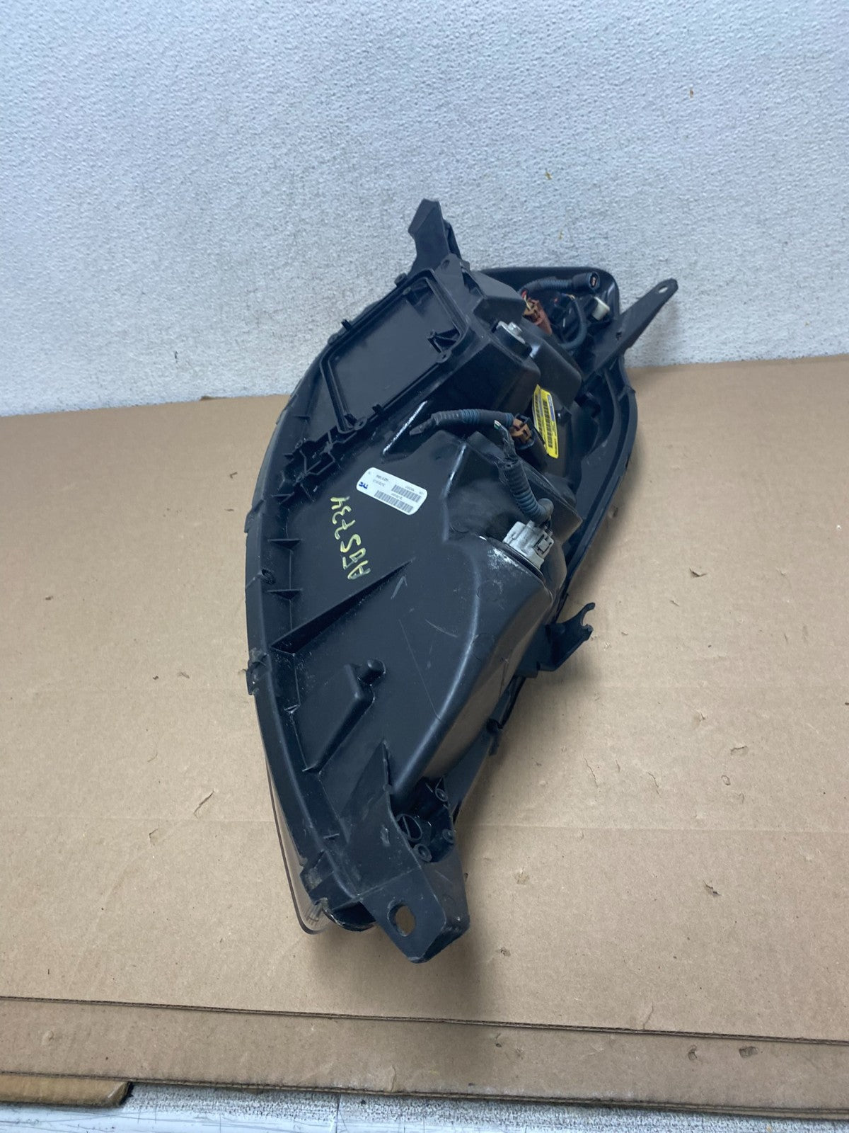 2006 to 2010 Toyota Sienna Left Driver Lh Side Headlight Halogen TYC AG5734 DW7