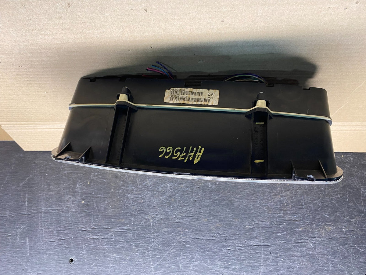 2003 Dodge Ram 1500 Instrument Speedometer Gauge Cluster AH7566 DG3