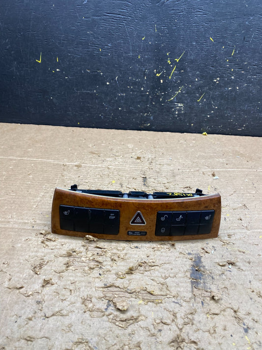 2005-2009 Mercedes W209 CLK350 CLK550 Door Lock ESP Hazard Control x1582 DG0