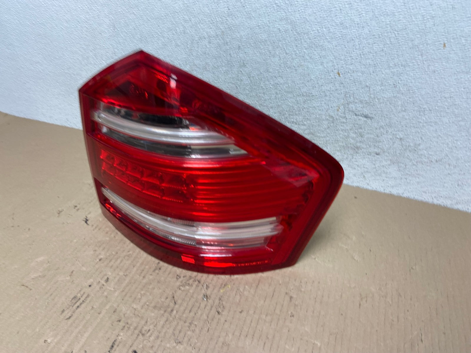 2010 2011 2012 Mercedes GL-Class GL450 Right LED Tail Light AF5887 LK1