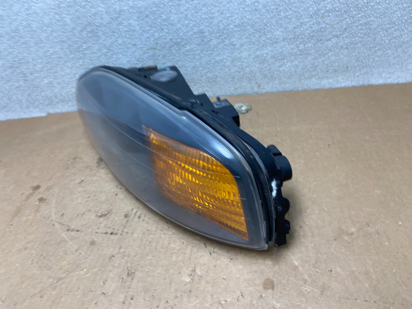 2000 to 2002 Lincoln Ls Left Driver Lh Side Headlight Halogen Oem Z7011 DW1