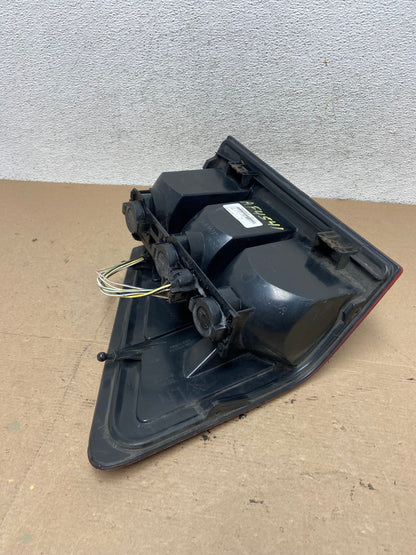 2005 to 2006 Jeep Grand Cherokee Left Driver Side Lh Tail Light AF4541 LK6