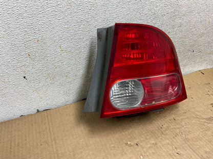 2006 2007 2008 Honda Civic Right Passenger Rh Side Tail Light AI8260 LK2