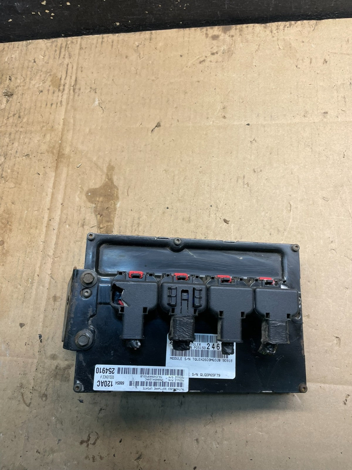 2008 2010 Dodge Magnum Charger 300 Engine Control ECU P68054120AC W7145 DG0