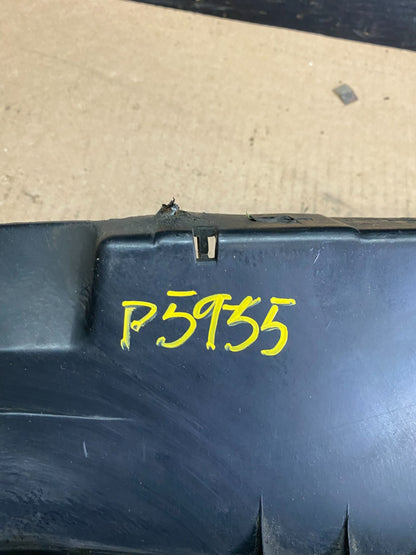 2002 2003 Mazda MPV Front Upper Grille Grill Oem P5955  DG17