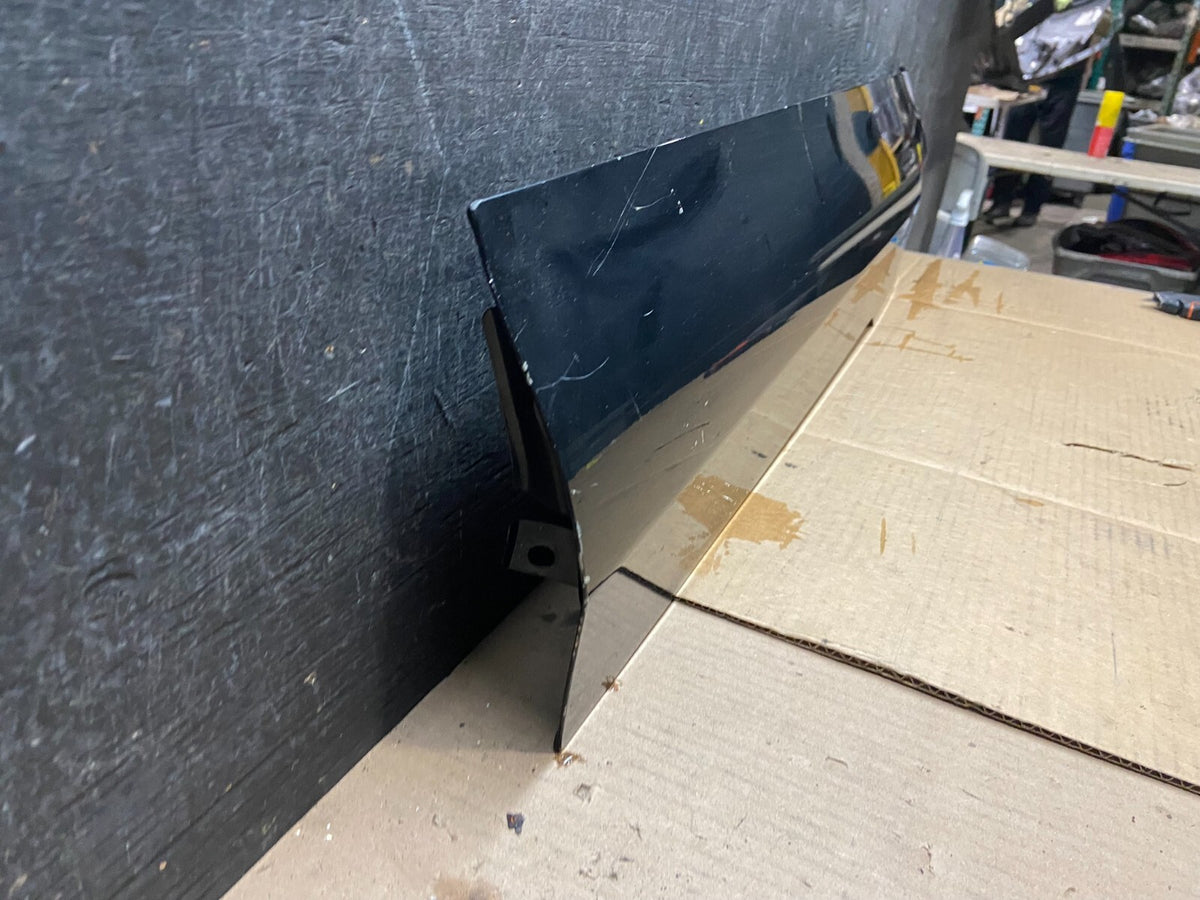 2011 2017 Nissan Quest Left Rear Quarter Sliding Panel Trim Molding Cover H71562