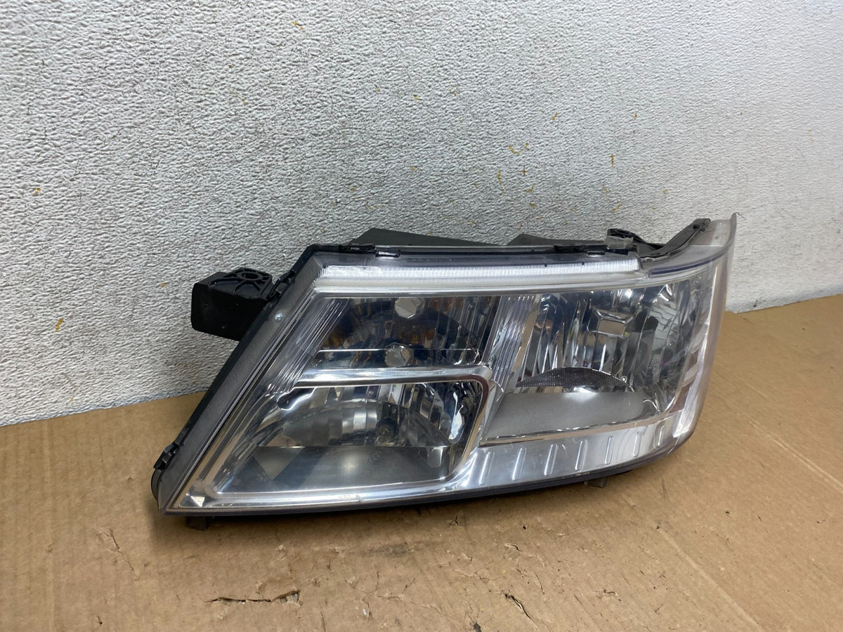 2009 to 2017 Dodge Journey Headlight Left Driver Lh Side Halogen AI9012 DW2
