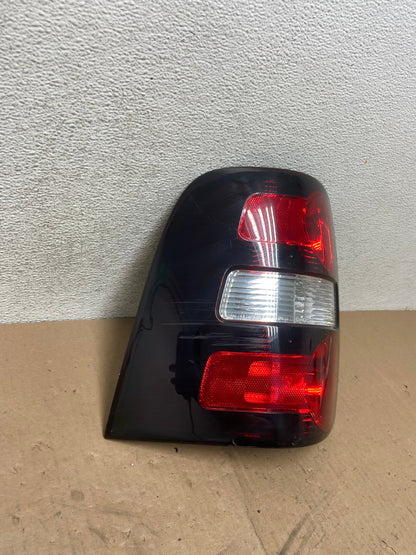 2006 to 2010 Ford Explorer Left Driver Lh Side Tail light AG4791 LK2