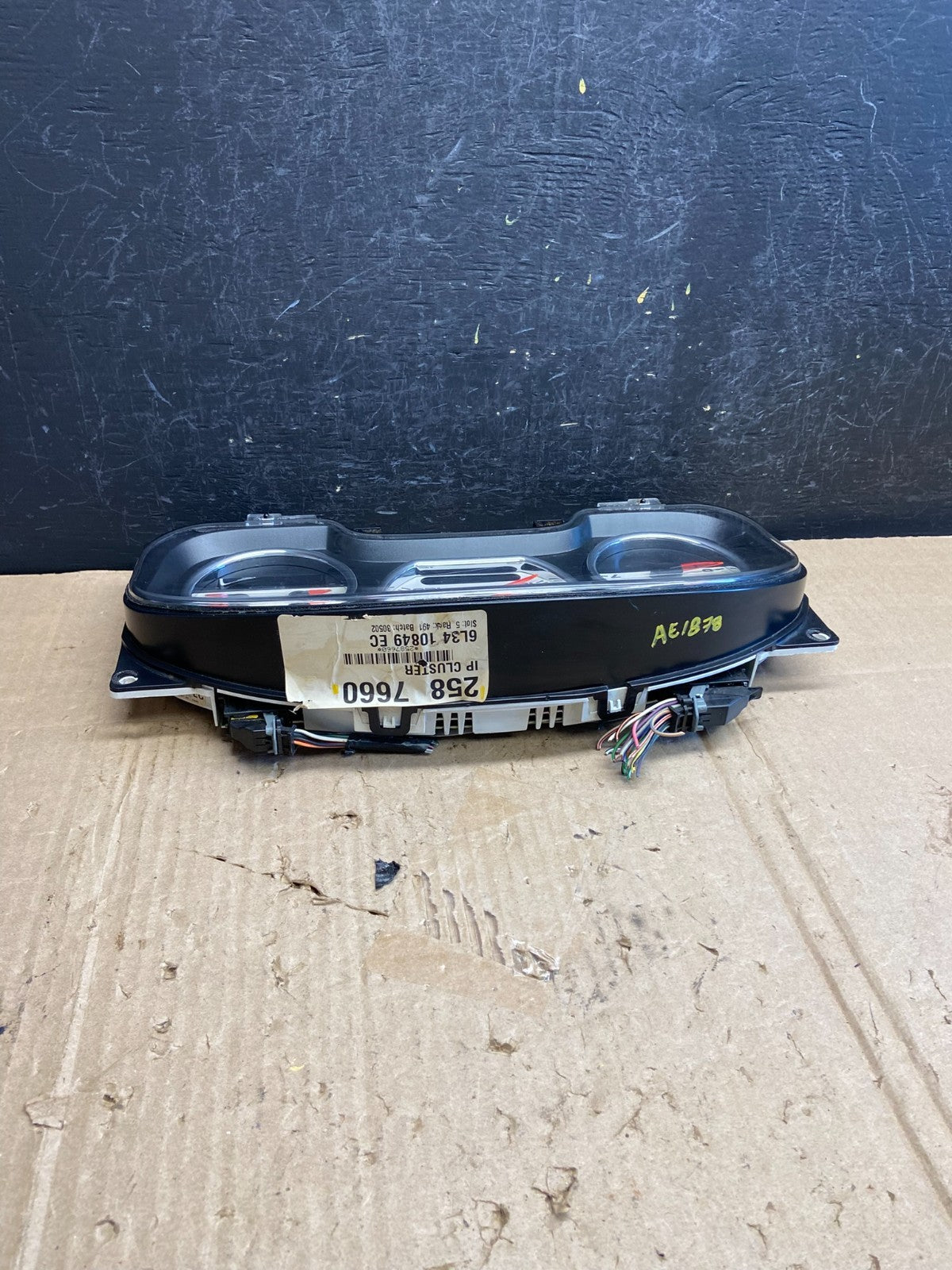 2004 - 2005 Ford F150 F-150 Lariat Speedometer Cluster Gauge ae1878 DG4