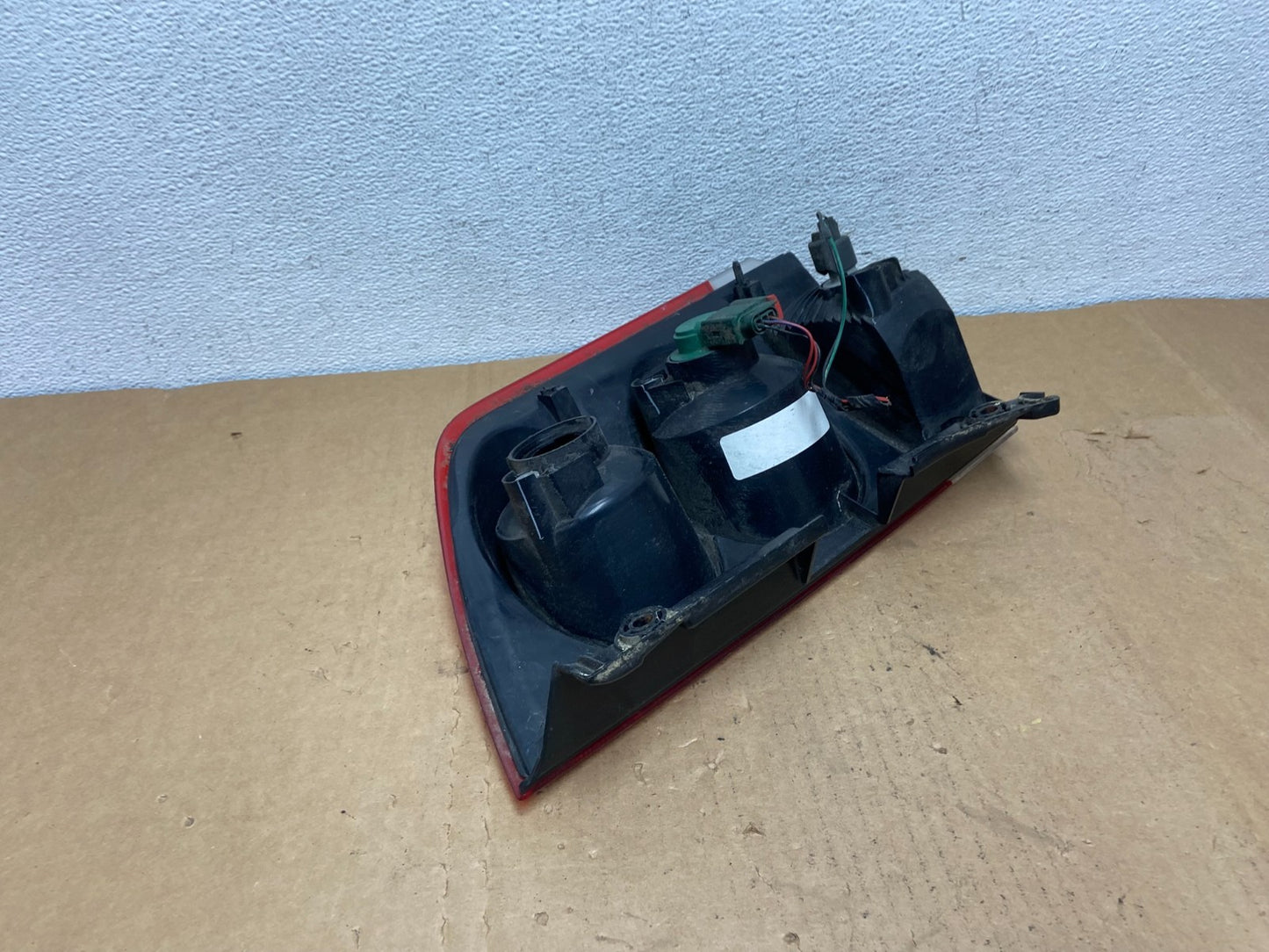2005 to 2015 Nissan Armada Left Driver Lh Side Tail Light AC8494 DW7