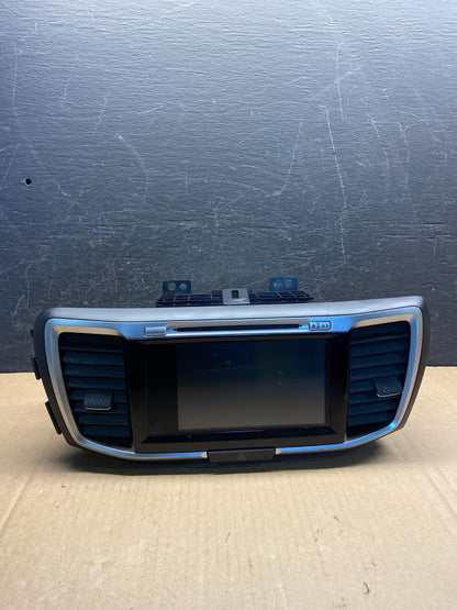 2016 2017 Honda Accord Single CD AM FM AUX Player Radio Control AF9445 DG0