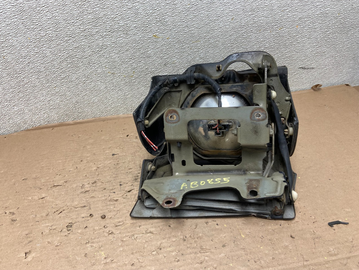 1986 - 1991 Mazda RX7 RX-7 Right Passenger RH Halogen Headlight OEM ab0855 DG8