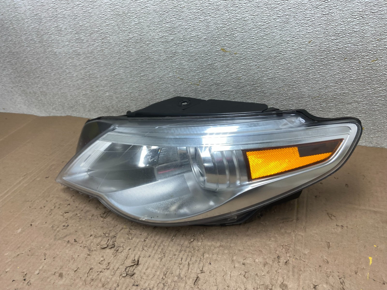 2009 - 2012 Volkswagen CC Left Driver LH Side Headlight Xenon HID Oem Y0679 DW1