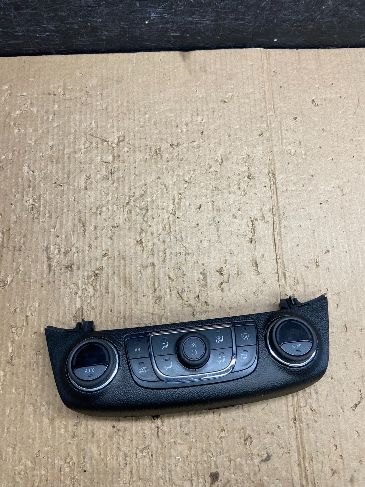 2014 to 2017 Chevrolet Impala Center Climate Control A/C Heater AF1653 DG0