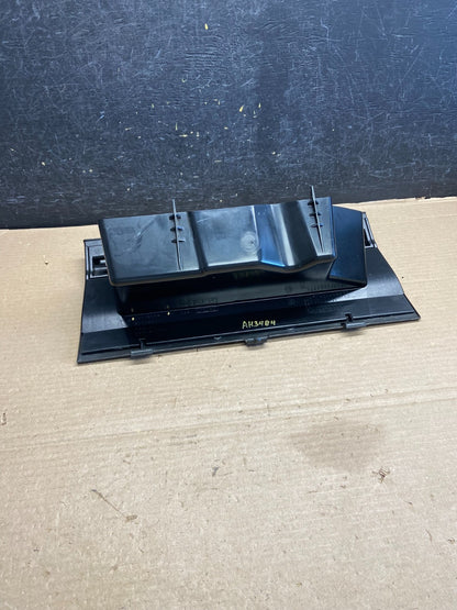 1999-2004 Jeep Grand Cherokee Front Right Passenger Storage Glove Box ah3484 DG4