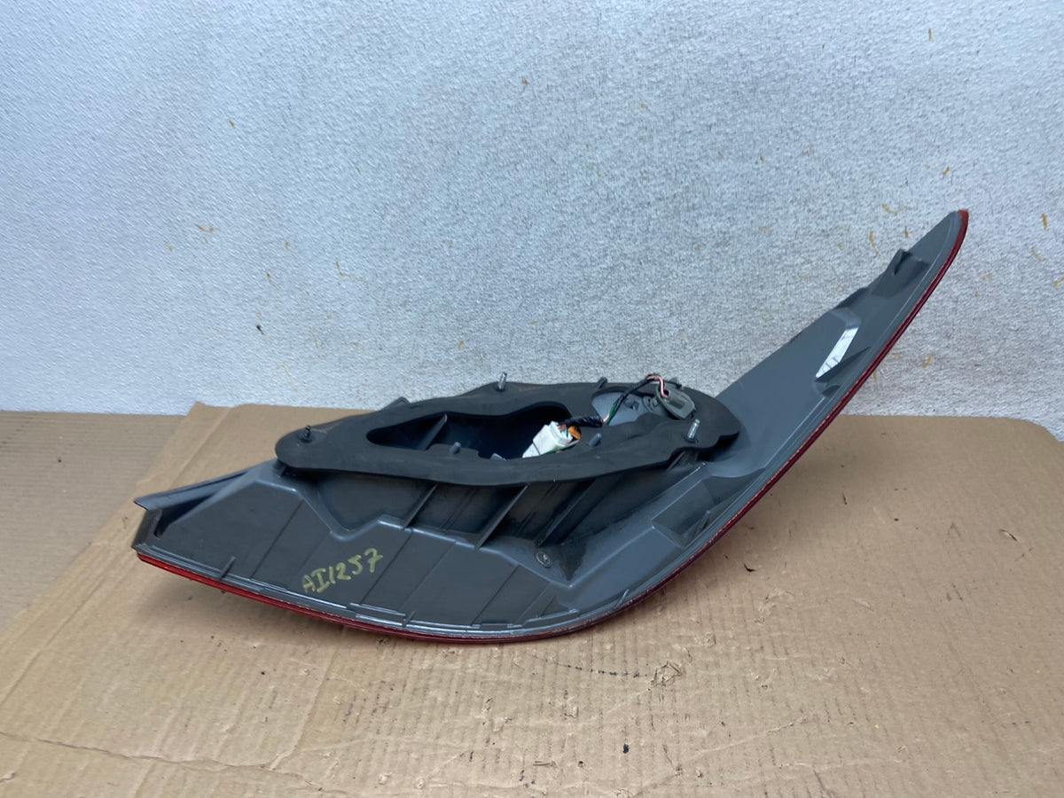 2012 2013 2014 Hyundai Accent Left Driver LH Side Tail Light AI1257 LK7