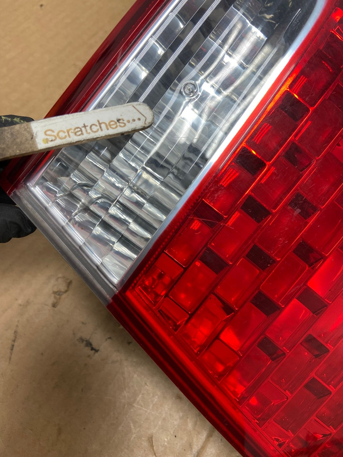 2011 2012 2013 Kia Sorento Right Passenger Inner Tail Light AI6648 LK3