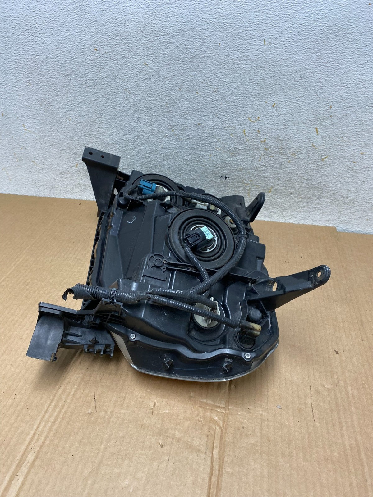 2009 2010 2011 Honda Pilot Right Passenger RH Halogen Headlight AI5700 DW6