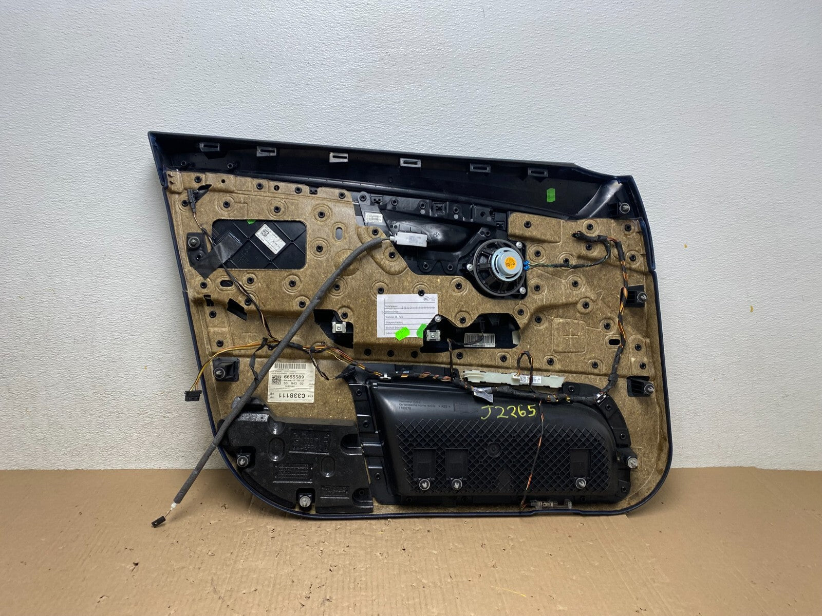 2010-2017 BMW F07 535i 550i GT Front Right Passenger RH Door Panel j2265 DG6