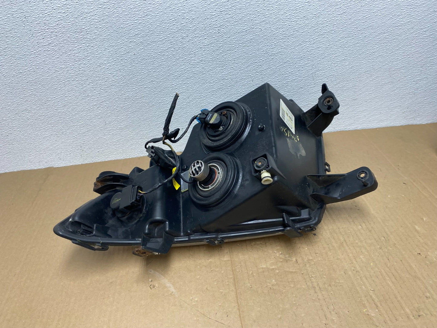 2007 to 2010 Ford Edge Right Passenger RH Halogen Headlight AB8150 DW6