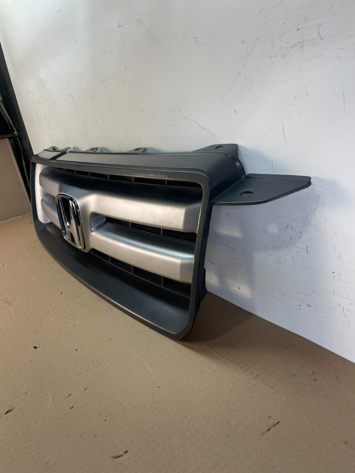 2006 to 2008 Honda Pilot Front Upper Grill Grille AG7695 DG1