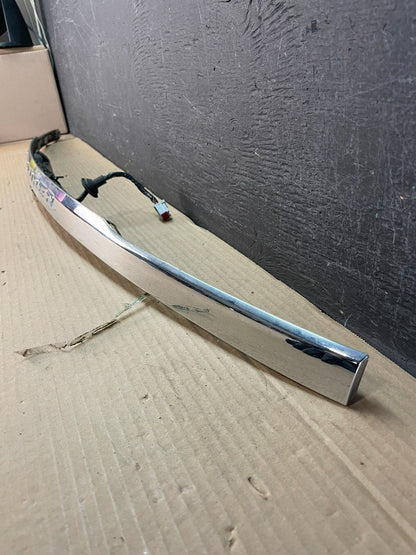 2011 to 2014 Ford Explorer Rear Tailgate Gate Trim Molding With Camera ae9964 DG1