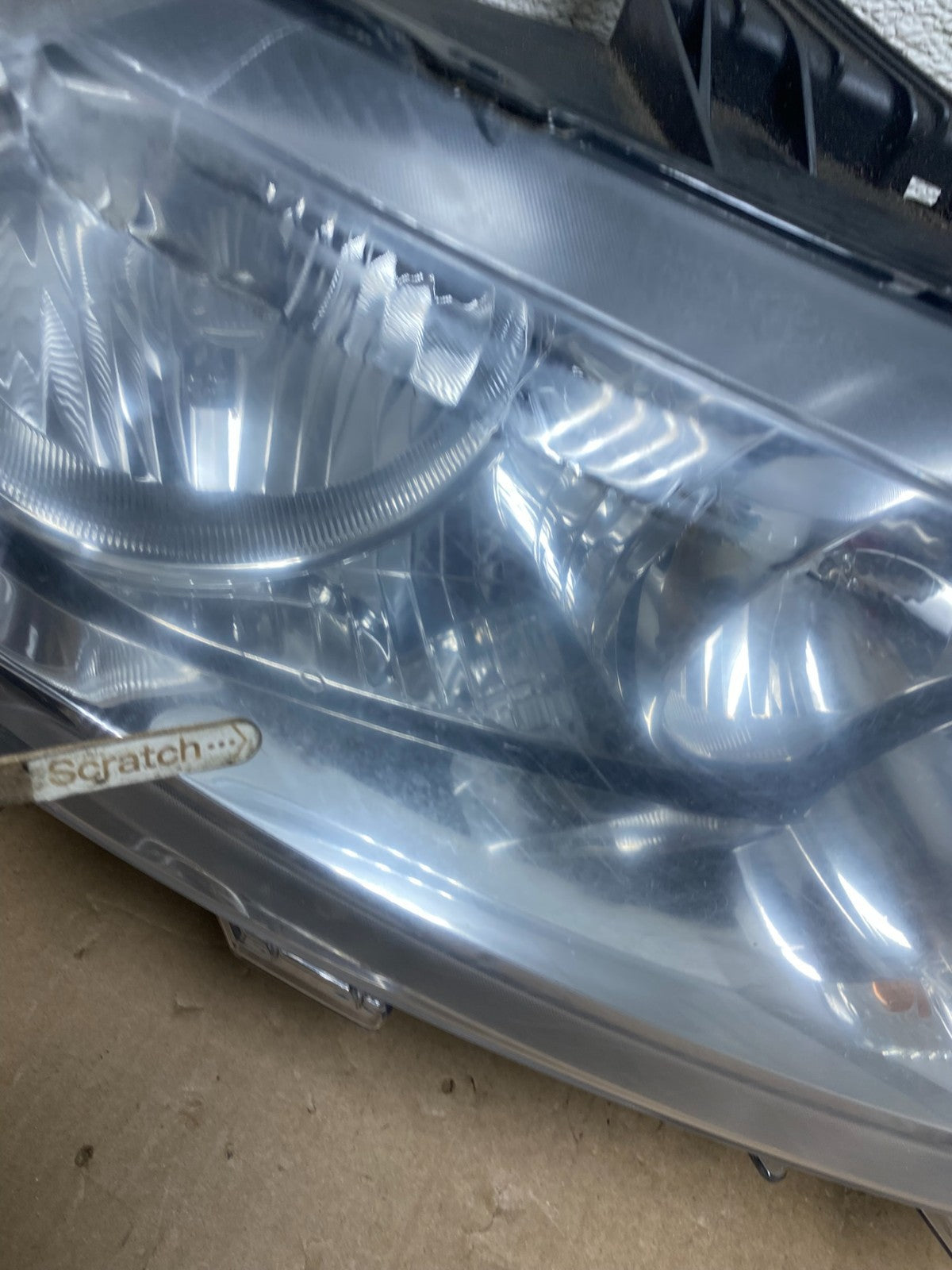 2011-2013 Jeep Grand Cherokee Left+Right Halogen Headlights T8174 DW3