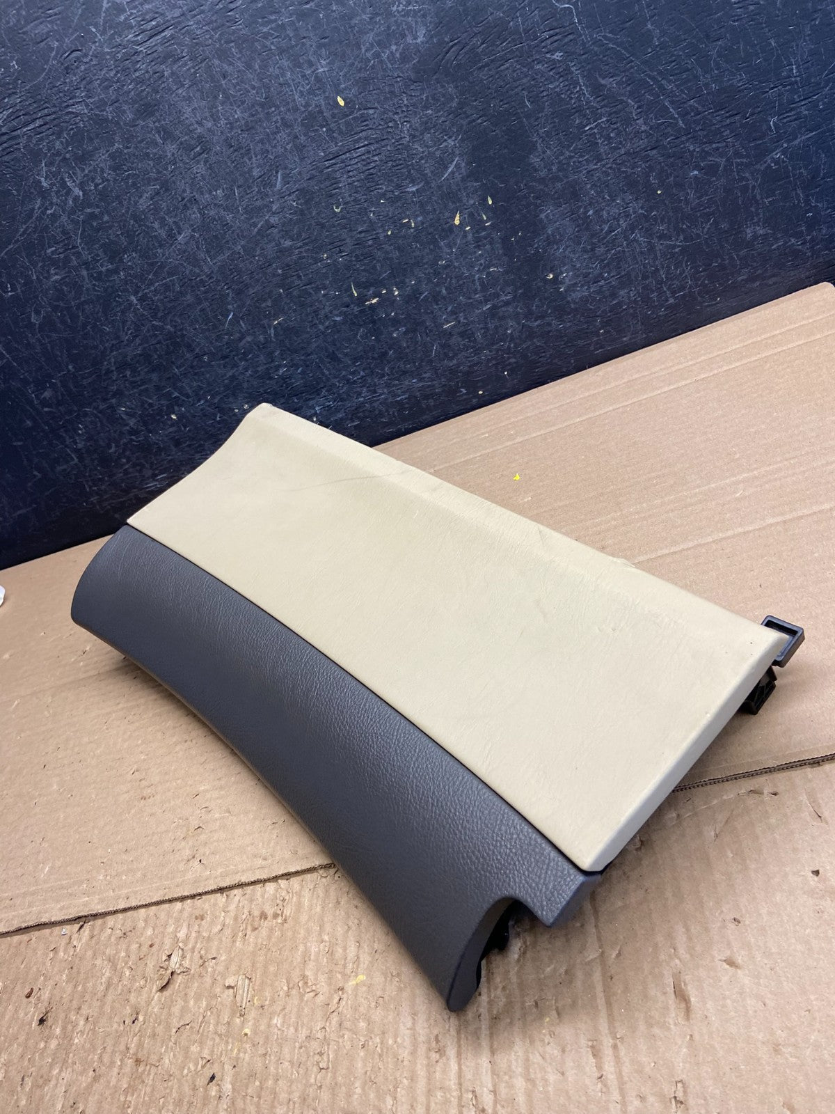 2006 to 2011 Lexus GS300 Passenger Side Glove Box AG0213 PS3