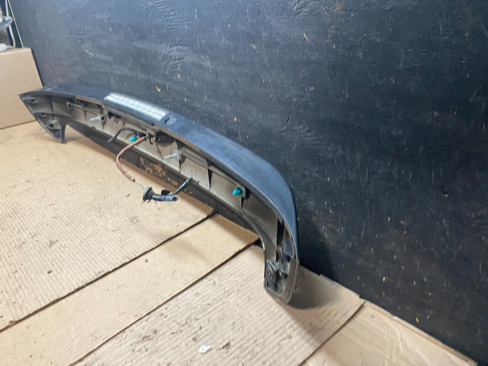 2008-2011 Subaru Impreza Hatchback Rear Upper Tailgate Roof Spoiler OEM v7172 DG8