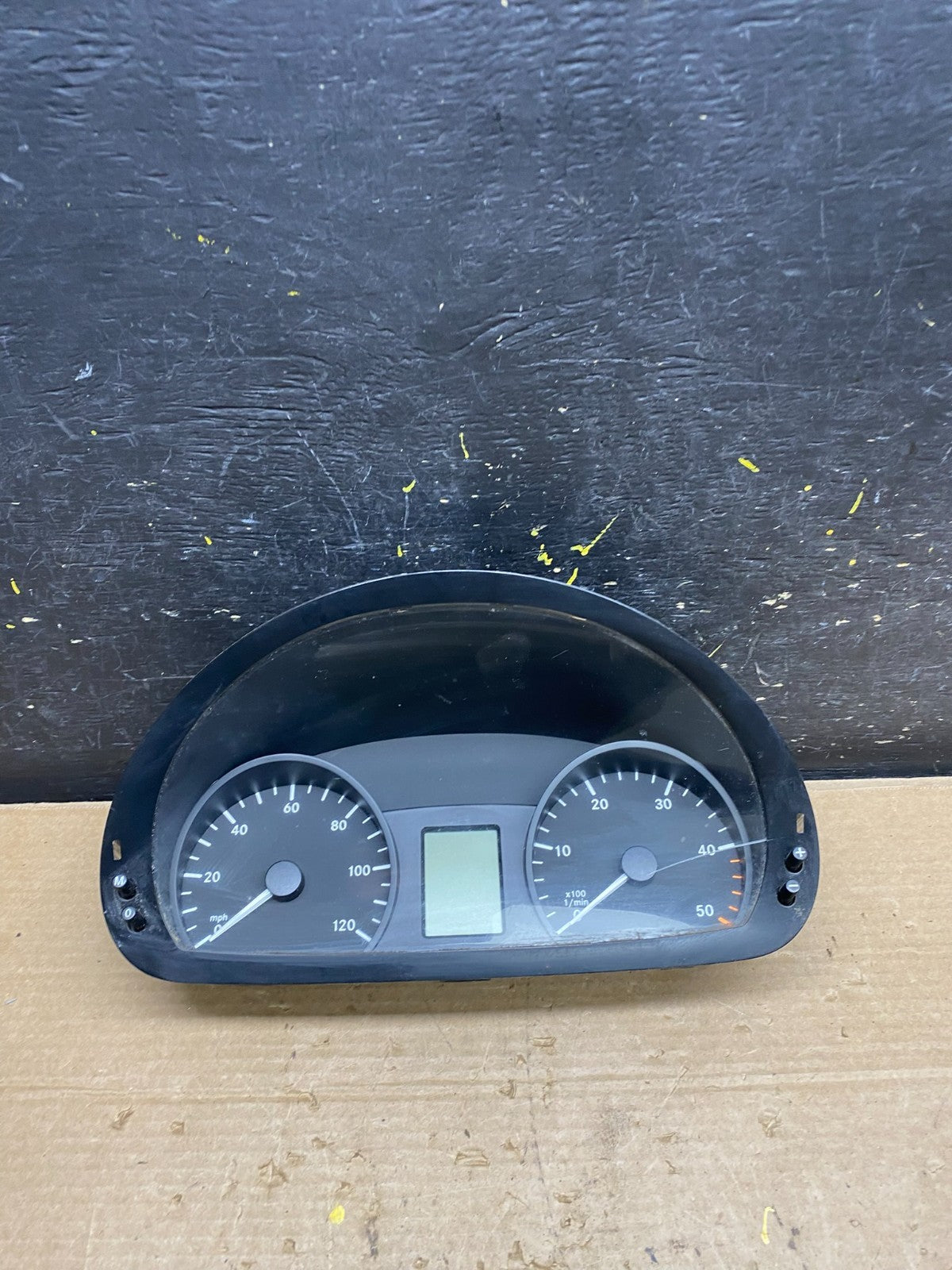 2003 to 2006 Sprinter 2500 3500 Instrument Speedometer Gauge Cluster W9700 DG0