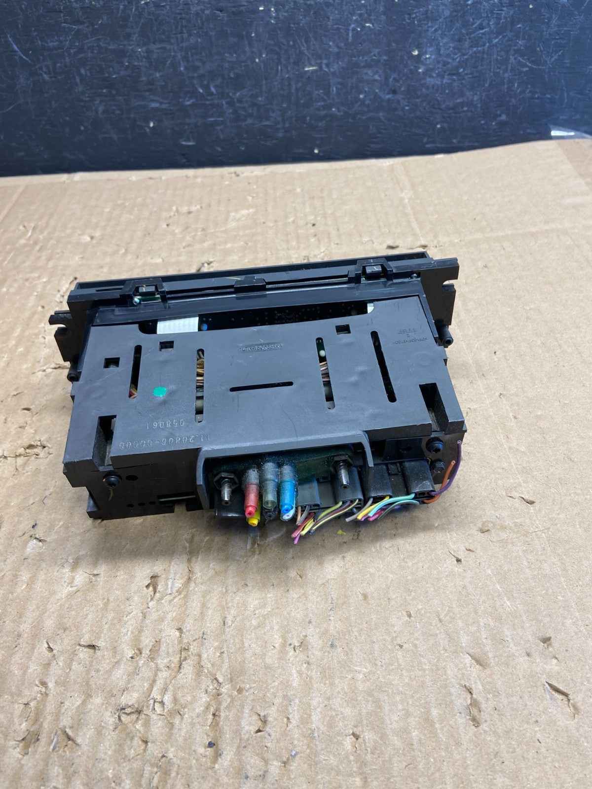 2003 to 2011 Ford Crown Victoria Marquis A/C Heater Climate Control ad6790 DG3