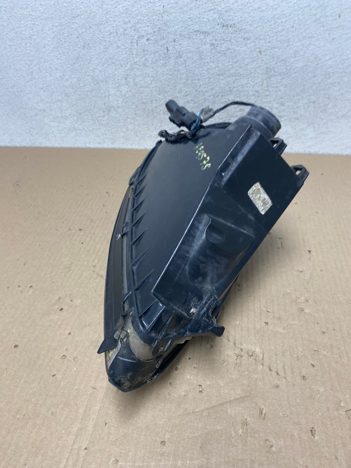 2000 to 2007 Ford Taurus Left Driver LH Side Halogen Headlight AE9575 LK7