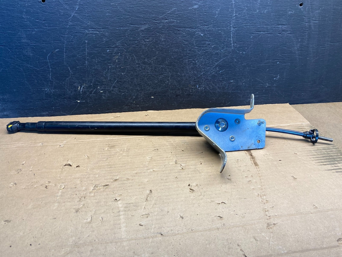 2013 to 2019 Lincoln MKT Liftgate Lift Tailgate Strut Motor ADD9609 DG3