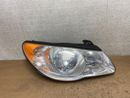 2007 2008 2009 2010 Hyundai Elantra Right Passenger Side Headlight OEM Y7007 DW0