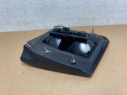 1999 to 2001 SAAB 9-5 Passenger Right Side Tail Light Inner Sedan OEM O9509 DW4