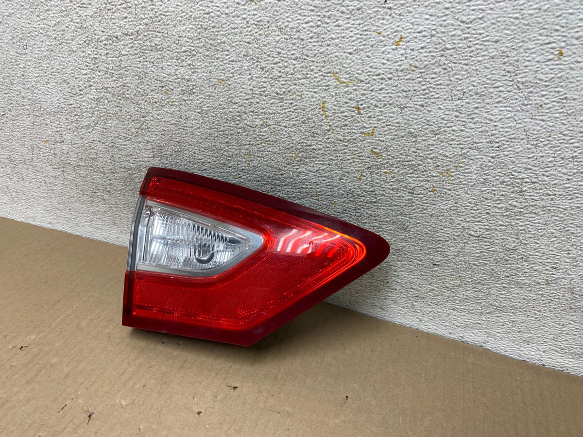 2013 to 2016 Ford Fusion Left Driver Side Tail Light Inner AH5805 LK2