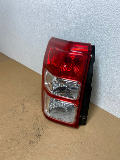 2006 to 2011 Suzuki Grand Vitara Left Driver LH Tail Light Oem AC2872 LK1