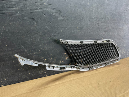 2013 to 2016 Lincoln MKT Left Driver LH Side Front Grill Grille OEM aa9201 DG4