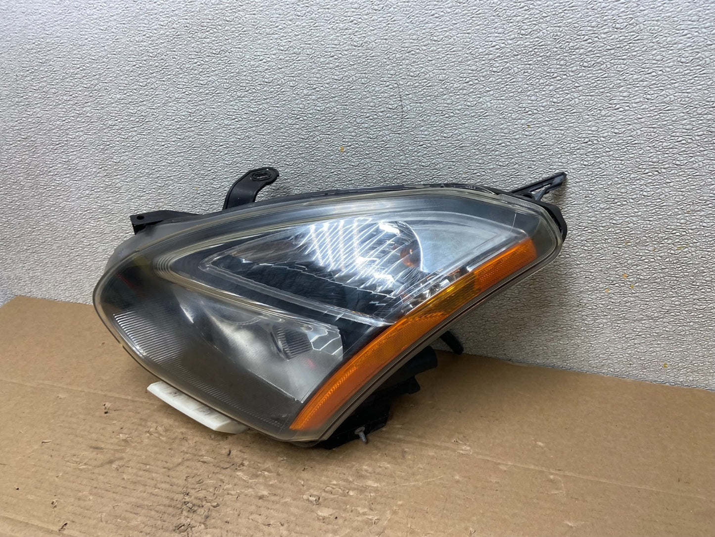 2008 to 2013 Nissan Rogue Left Driver LH Halogen Headlight Oem AB4652 DW1