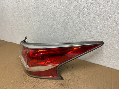 2013 2014 2015 Nissan Altima Right Passenger RH Side Tail Light AB8407 LK1