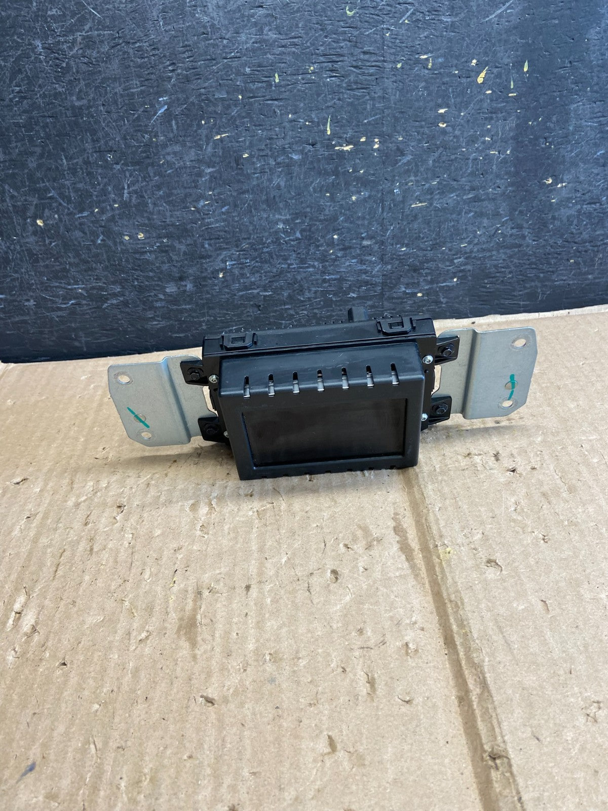2013 to 2016 Ford Fusion 4.2" Radio Information Display Screen AI2854 DW0