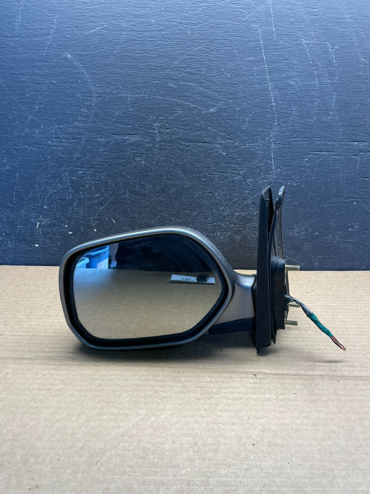 2004 to 2006 Scion XB Left Driver LH Side View Door Mirror AF6743 MS4