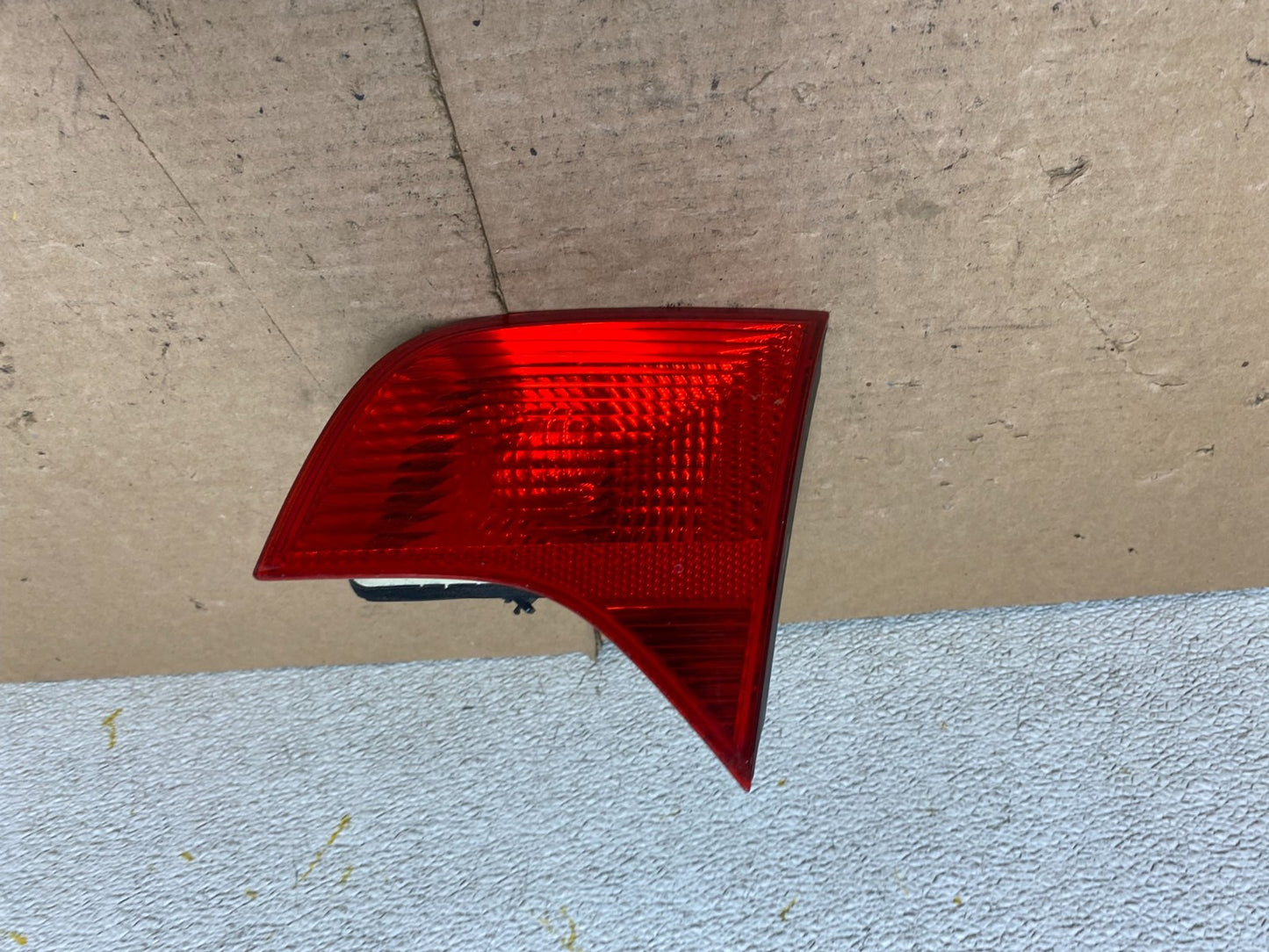 2004-2008 Audi A4 Sedan Right Passenger RH Side Inner Tail Light OEM P2623 DW0