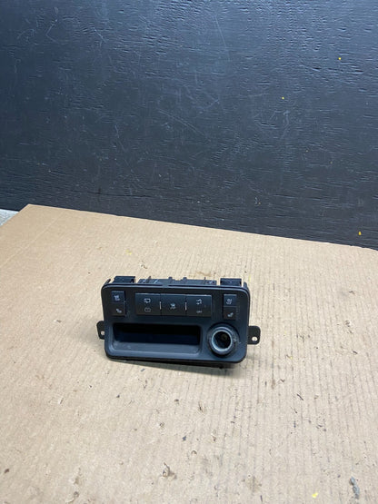 2013 2016 GMC Acadia Center Console Switch Panel Bezel Power Outlet F4678 DG10
