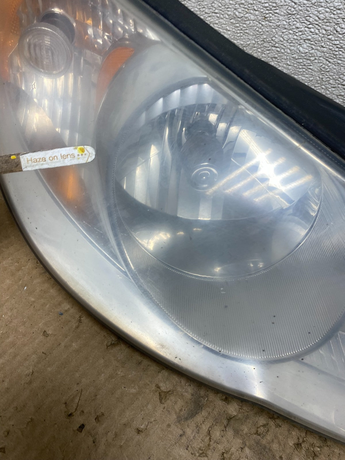 2007 2008 2009 2010 Hyundai Elantra Right Passenger Side Headlight OEM W7645 DW4