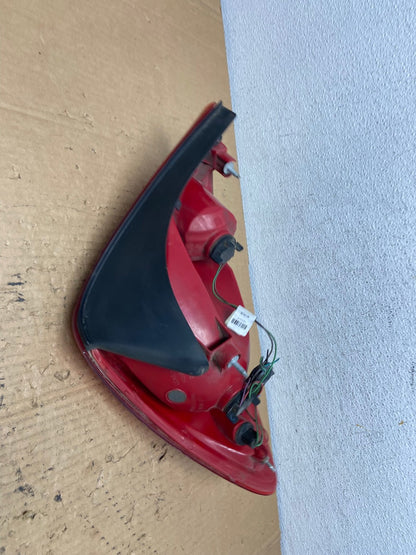 2005-2010 Pontiac G6 Sedan Right Passenger Side Tail Light AD2484 LK4