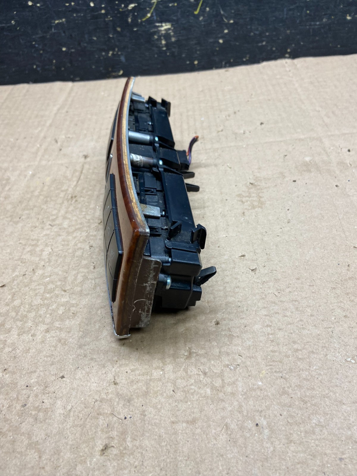 2005-2009 Mercedes W209 CLK350 CLK550 Door Lock ESP Hazard Control z0084 DG4