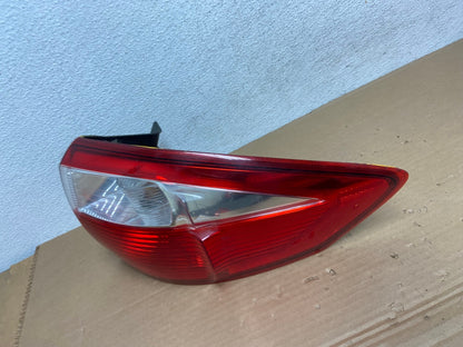 2013 to 2016 Ford C-Max Right Passenger RH Side Tail light AD4180 LK1